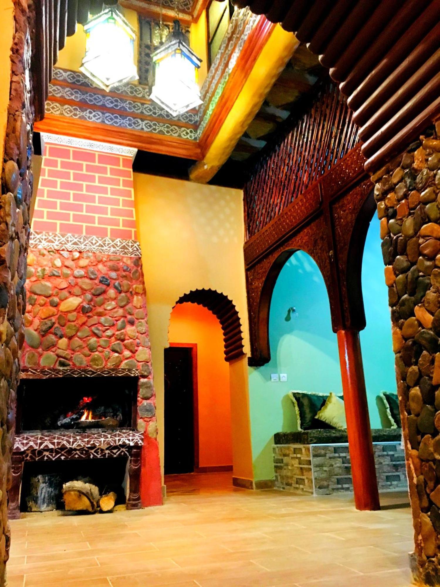 Auberge Kasbah Tiriguioute Skoura Bagian luar foto