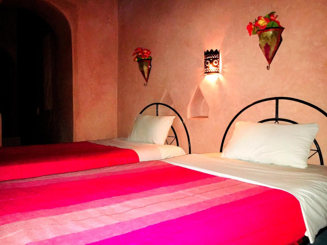 Auberge Kasbah Tiriguioute Skoura Bagian luar foto